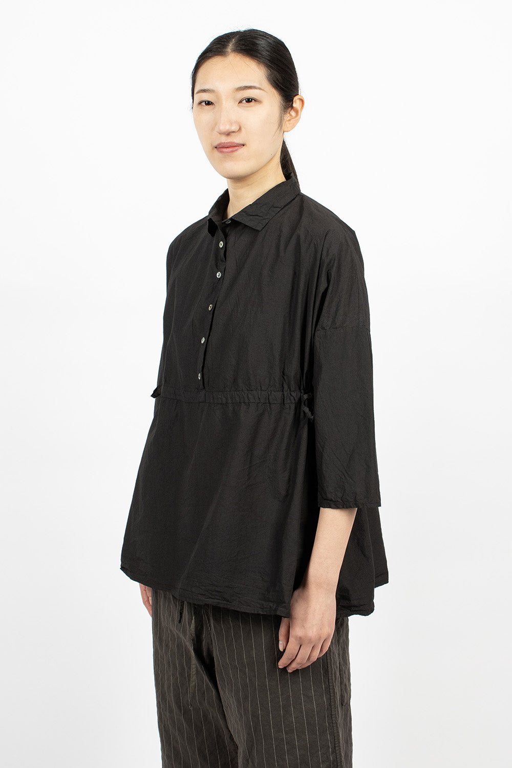 12_117 Drawstring Collar Shirt TC Black