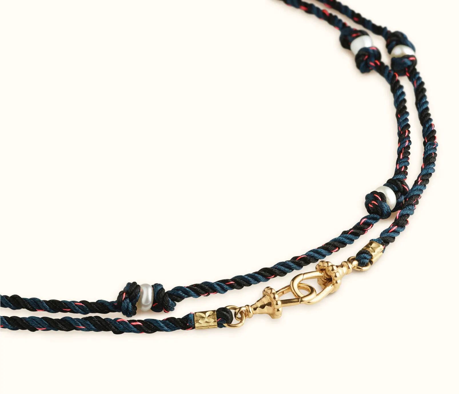 Silky Mauli Chain Pearl- Blue and Black 35cm